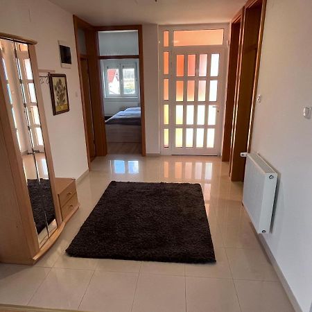 Apartman Magnolia Petrovina Turopoljska ภายนอก รูปภาพ