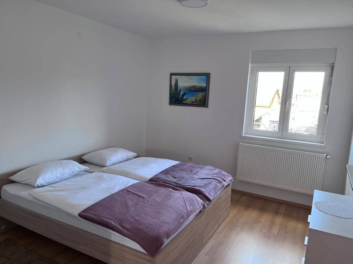 Apartman Magnolia Petrovina Turopoljska ภายนอก รูปภาพ
